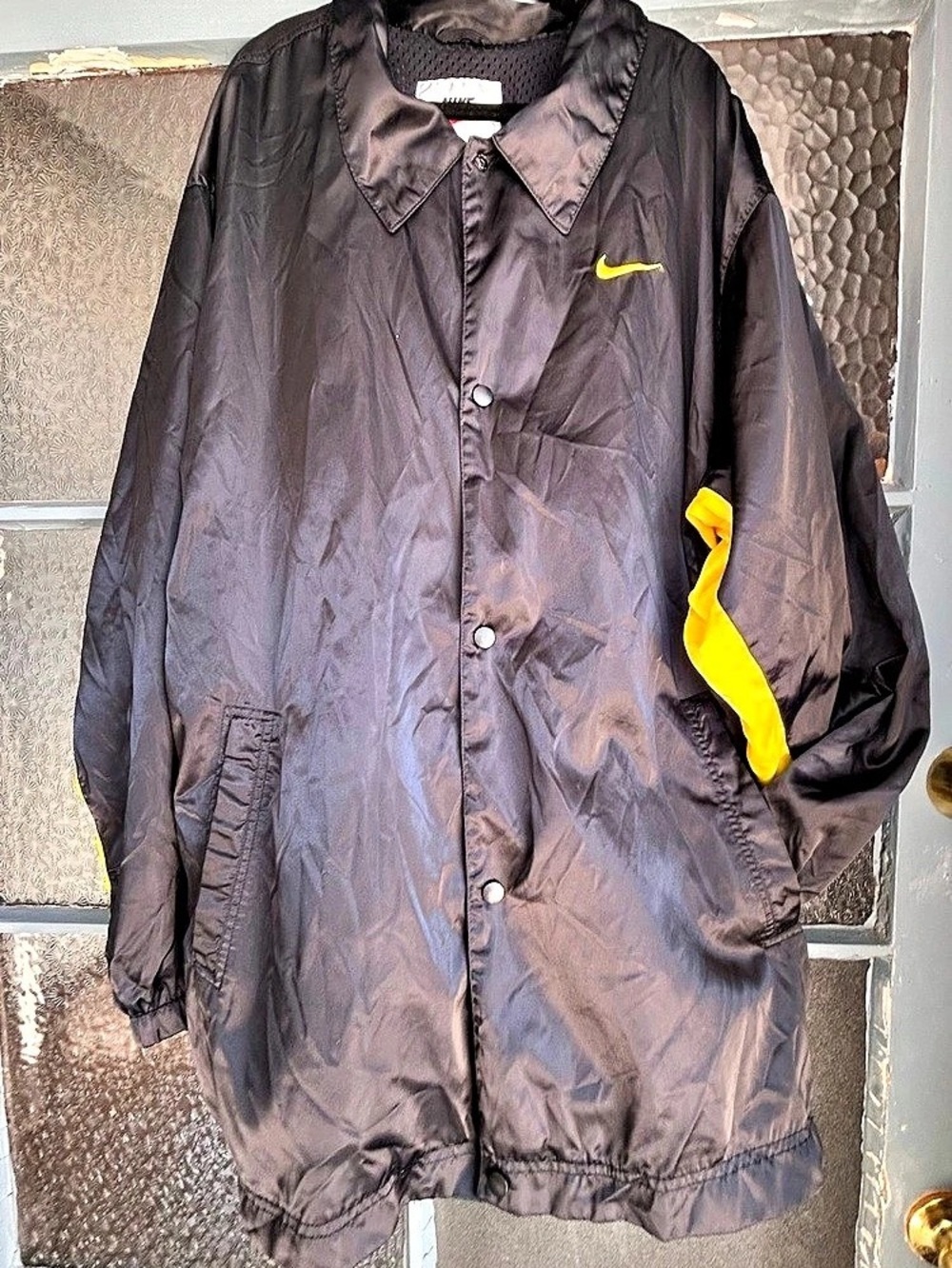 Vintage 90s Nike Black Yellow Spellout Coach Jacket Windbreaker Men’s L